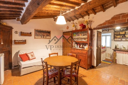 Foto Appartamento a Castelnuovo di Val di Cecina di 53 m² con 4 locali