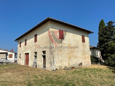 Foto Villa unifamiliare a Castellina in Chianti di 275 m² con 5 locali