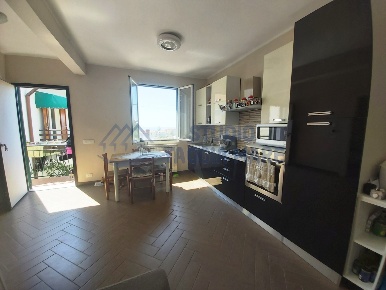 Foto Appartamento in Via Pastonchi, Riva Ligure di 65 m² con 3 locali