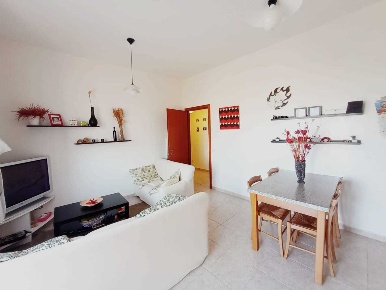 Foto Appartamento a Belvedere Ostrense di 70 m² con 3 locali in vendita