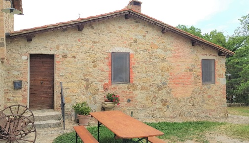Foto Appartamento in Località Poggio Rosa 15, Castiglione d'Orcia di 120 m²