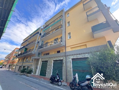 Foto Appartamento in Via Dei Fiori  8, Borgio Verezzi di 40 m² con 2 locali