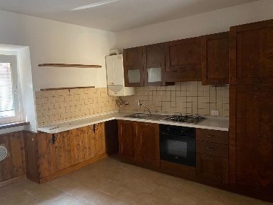 Foto Villa bifamiliare a Ziano Piacentino di 140 m² con 4 locali in vendita