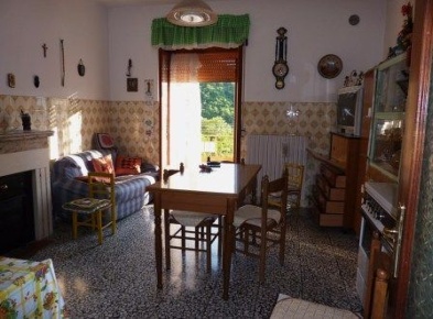 Foto Appartamento in via pergola, San Fele di 120 m² con 6 locali