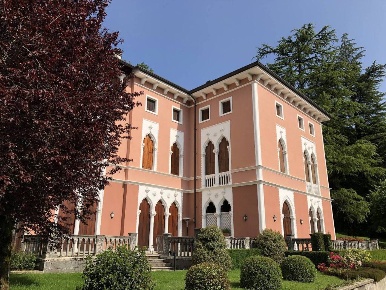 Foto Appartamento in via C. Goldoni  5, Alta Valle Intelvi di 153 m²