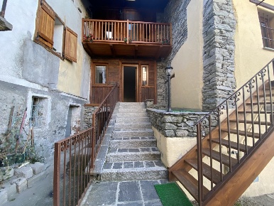 Foto Appartamento in frazione capoluogo, Charvensod in vendita