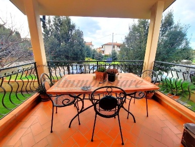 Foto Villa unifamiliare in Via Fiorino Vecchio 3, Montescudaio di 220 m²