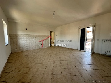 Foto Appartamento in Via Guglielmo Marconi 39, Fontaneto d'Agogna di 74 m²