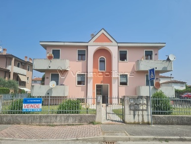 Foto Appartamento in via nicolò pizolo 26, Castegnero in vendita