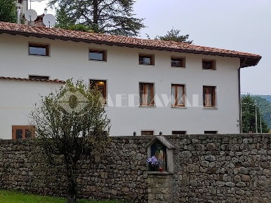 Foto Appartamento a Sequals di 130 m² con 6 locali in vendita