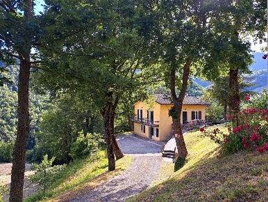 Foto Villa singola in Via XXIV Maggio 140, Pennabilli di 206 m² in vendita