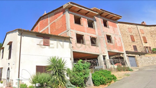 Foto Villa singola in via ombrone snc, Campagnatico di 450 m² con 10 locali