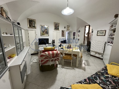 Foto Appartamento in Via NIno Bixio, Riva Ligure di 55 m² con 3 locali