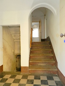 Foto Appartamento in Via Roma, Montescudaio di 188 m² con 6 locali