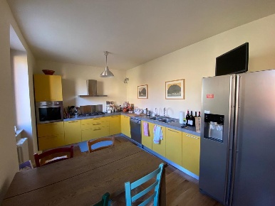 Foto Appartamento a Pianello Val Tidone di 153 m² con 4 locali in vendita