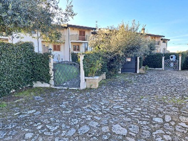 Foto Villa a schiera in Via Provinciale della Rocca 44, Santa Maria Imbaro