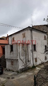Foto Appartamento a Podenzana di 60 m² con 3 locali in vendita