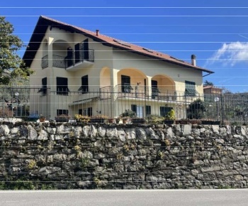 Foto Villa bifamiliare in Via I Maggio 2, Leivi Crocetta di 370 m² in aste