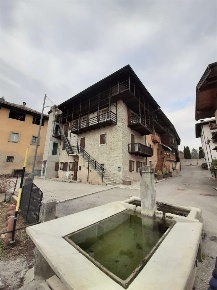 Foto Appartamento a Comano Terme di 150 m² in vendita