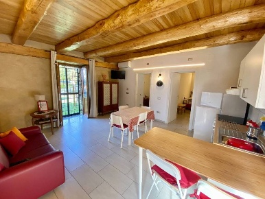 Foto Appartamento a Pollica di 85 m² con 2 locali in vendita