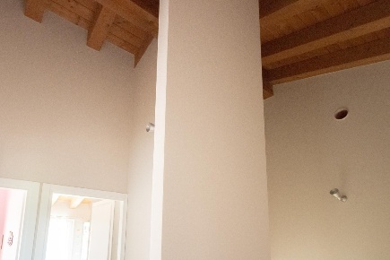 Foto Villa unifamiliare a Monteviale di 242 m² con 8 locali in vendita