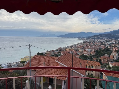 Foto Villa singola in via nazario sauro, Borgio Verezzi Borgio di 291 m²