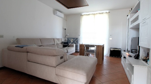 Foto Appartamento in Via Arrigo Boito, Ceranova Centro di 90 m² in vendita