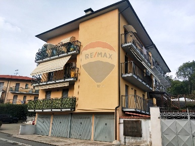 Foto Appartamento in viale matteotti, Briga Novarese Centro di 126 m²