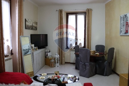 Foto Appartamento in Via Teresa Prevosti, Sirtori Centro di 55 m²