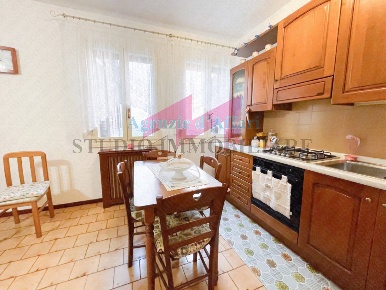 Foto Appartamento in via Roncatti, Castelnovo Bariano in vendita