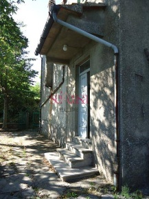Foto Villa a schiera a Santa Fiora Centro di 160 m² con 7 locali in vendita