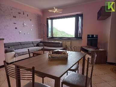 Foto Appartamento in Via Rovo, Cadegliano-Viconago Centro di 70 m²