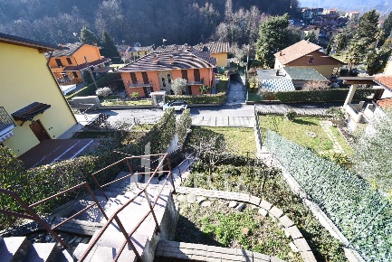 Foto Appartamento in Via Ca' Brago, Torre de' Busi di 130 m² con 3 locali
