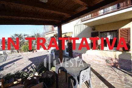 Foto Appartamento in Via Ca' Brago, Torre de' Busi di 130 m² con 3 locali
