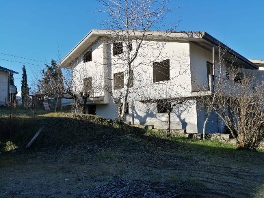 Foto Villa bifamiliare in Basciano San Rustico, Basciano San Rustico
