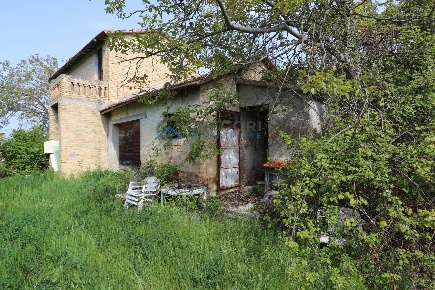 Foto Villa singola in C.da mattonelle, Controguerra di 110 m² con 5 locali
