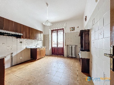Foto Appartamento in VIA MARCONI, Montefiore dell'Aso Centro di 100 m²