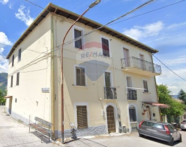 Foto Appartamento in VIA SAN BARTOLOMEO, Tornimparte Villagrande di 72 m²
