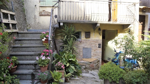 Foto Appartamento in via Padre Coppedè, Stazzema Terrinca di 80 m²