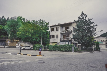 Foto Appartamento a Comunanza Centro di 180 m² con 10 locali in vendita