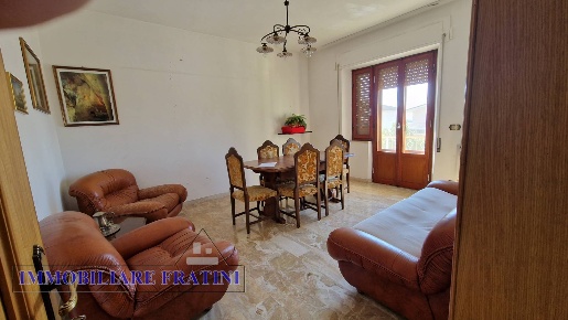 Foto Appartamento in Via Sacconi, Maltignano Centro di 110 m² con 7 locali