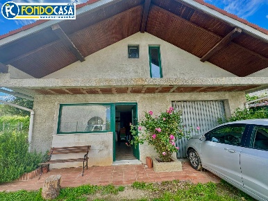 Foto Appartamento in Località Corona, Stella Corona Castellari di 167 m²