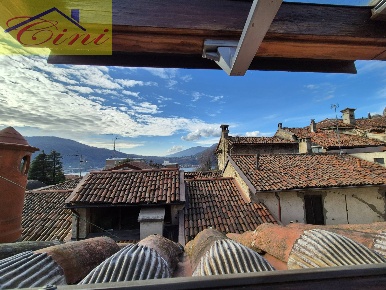 Foto Appartamento in VIA SAN GEROLAMO, Vercurago di 183 m² con 4 locali