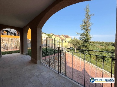 Foto Villa a schiera in Via Paolo Polla, Boissano Centro di 130 m²