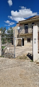 Foto Villa a schiera in Contrada Albanese, San Cono di 100 m² con 6 locali