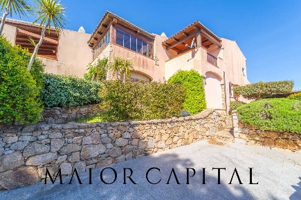 Foto Villa a schiera in Via Dell'Erica, Golfo Aranci di 94 m² con 4 locali