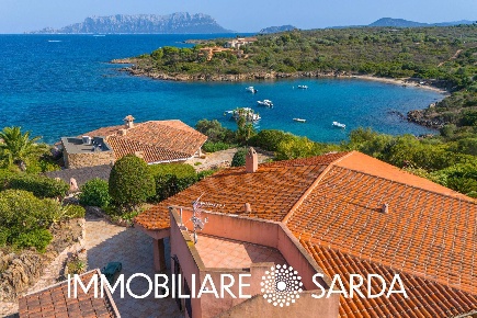 Foto Villa singola in Sos Aranzos, Golfo Aranci di 250 m² con 7 locali