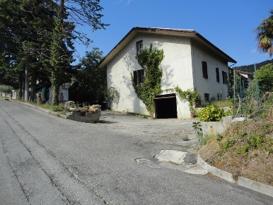 Foto Villa unifamiliare in via santa Maria delle Grazie, Serra San Quirico