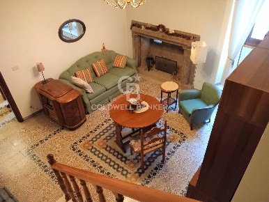 Foto Appartamento in Via Delle Torri, Gallese in vendita