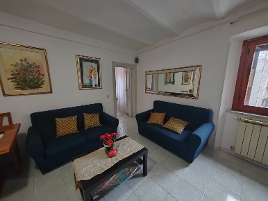 Foto Appartamento in Via Roma, Vallecorsa di 150 m² con 7 locali in vendita
